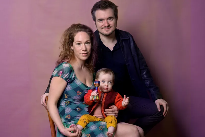 suburbia vijand van het volk c eddywentingpaulinamatusiak liggend