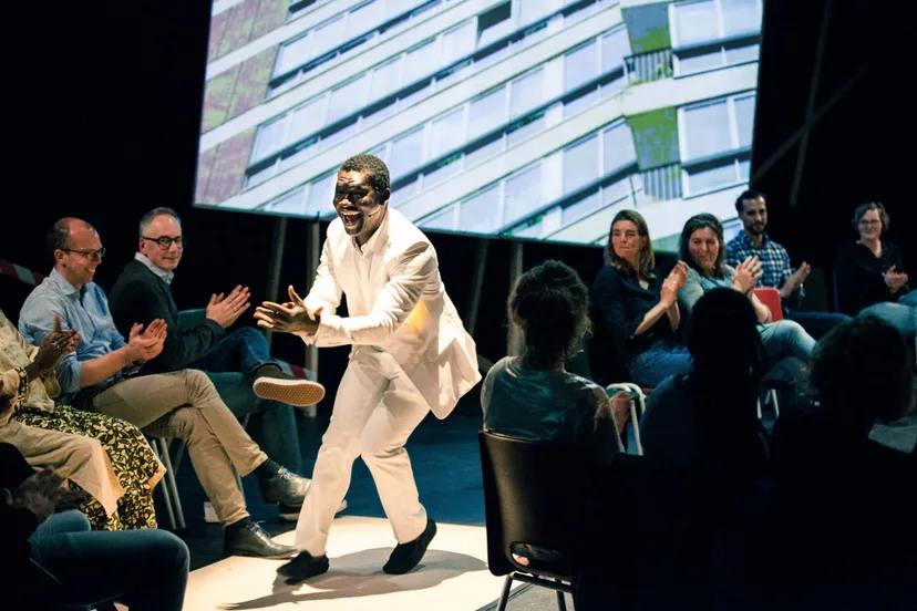 the bright side of life foto roel van berckelaer