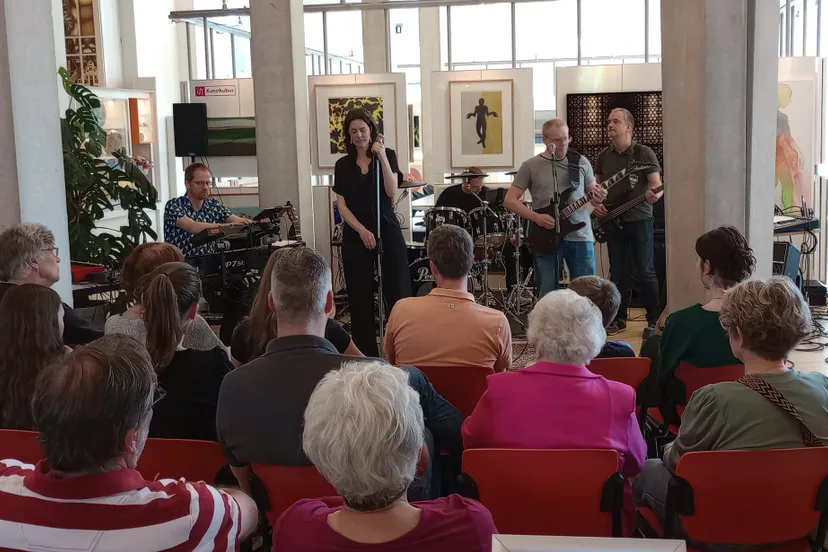 theater bij de buren cf 12