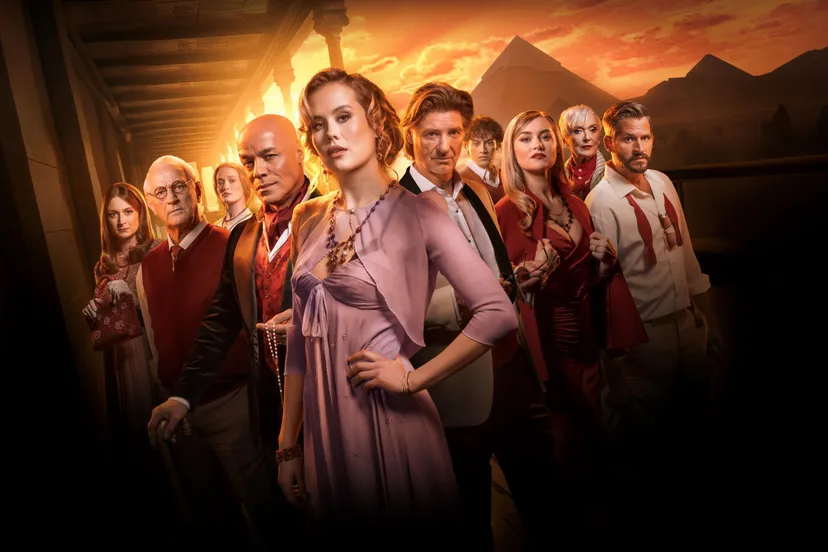 murder on the nile liggend zonder logo fotograaf willem van walderveen kopie kleiner