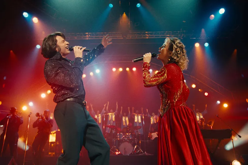 Song-Sung-Blue_st_7_jpg_sd-high_2025-Focus-Features-LLC-All-Rights-Reserved