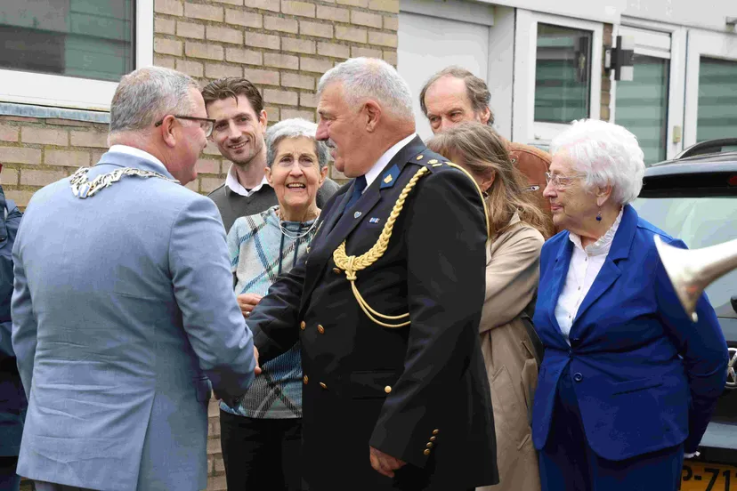 ad van der muuren 01