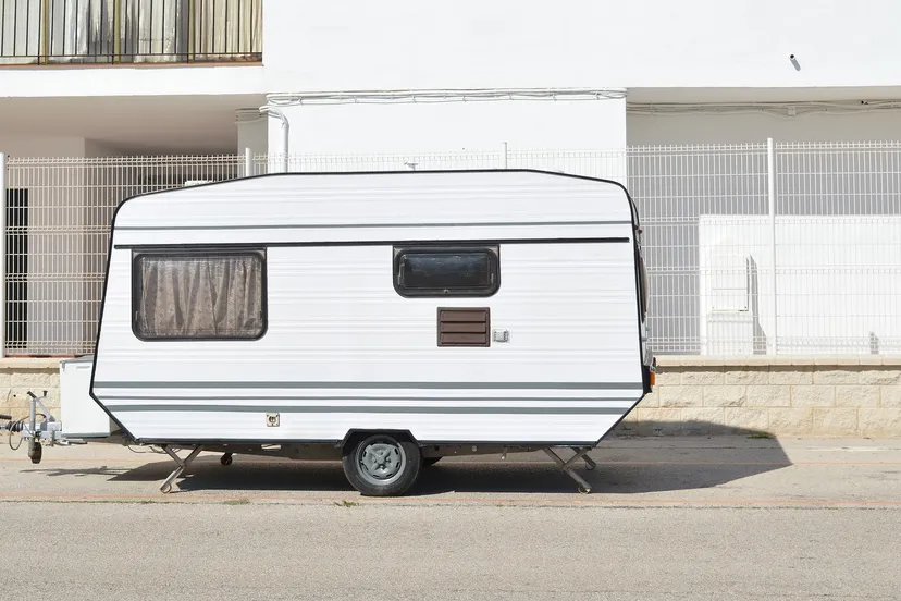 caravan anatolii maks via pixabay