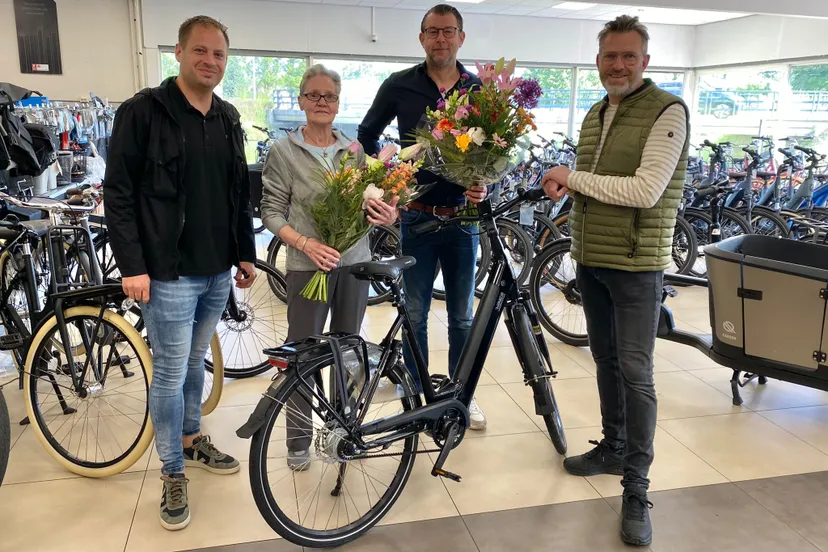 ef2e7b8f 89fb 4dec b209 4540d6a679d7