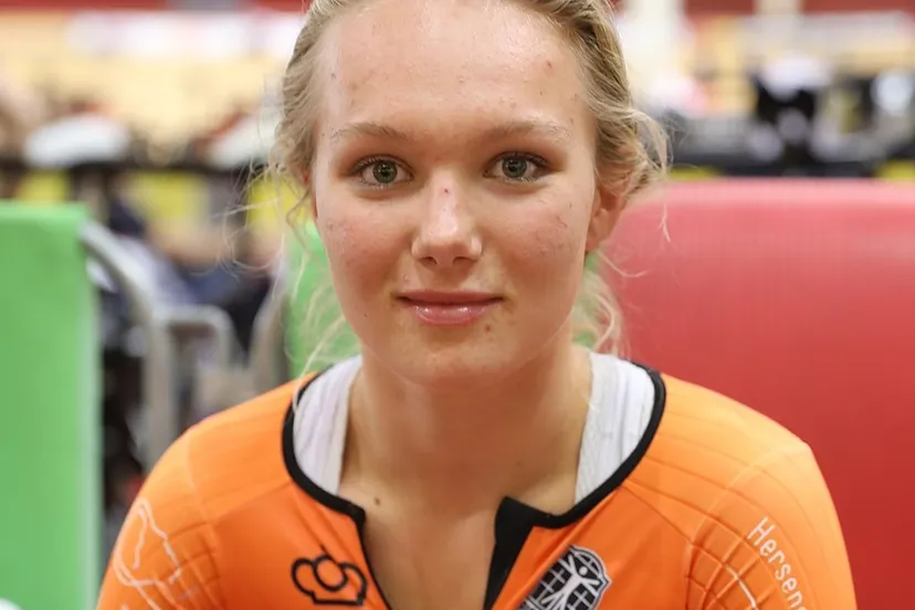 maike van der duin nicola wikimedia commons cc by sa 40