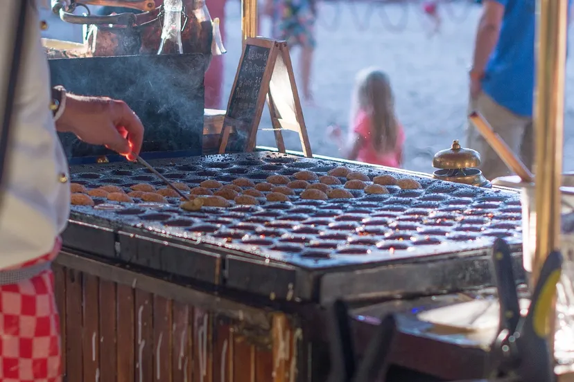 poffertjes rudy and peter skitterians via pixabay