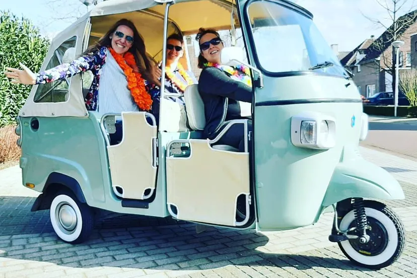 tuktuk in het slot