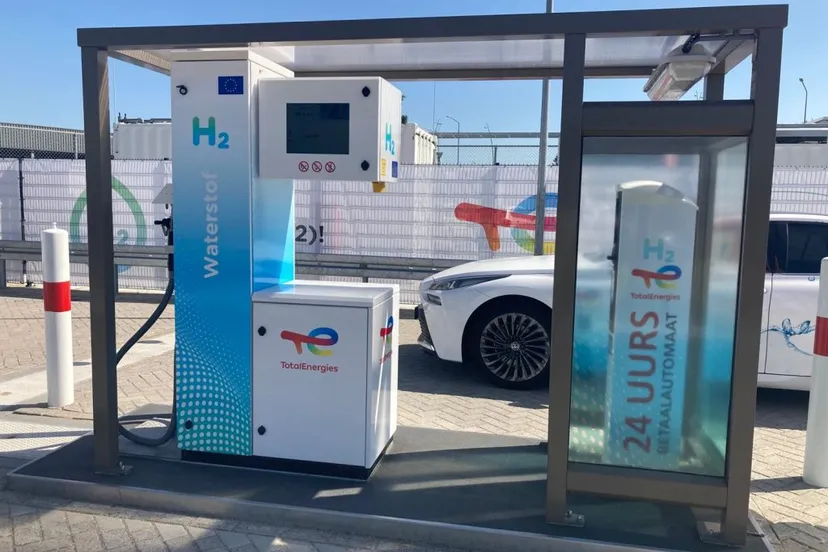 waterstoftankstation foto frits morrema