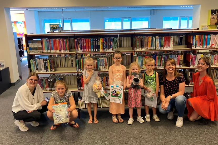 woezel en pip kleurwedstrijd mei