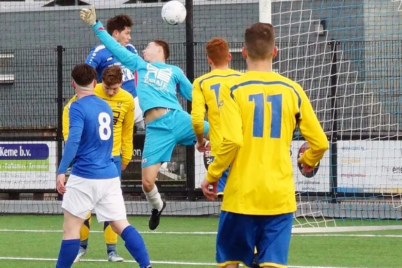 Marvilde - Weebosch Vincent Bartholomeüs scoort