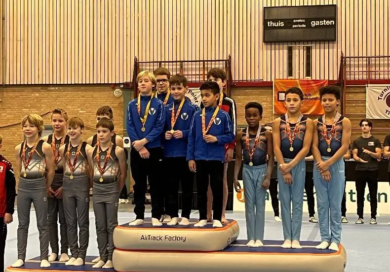 Voorwaarts-16112025-01