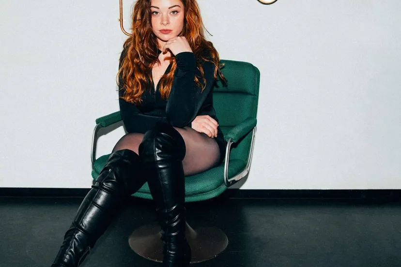 Linde Schöne - Maaike Ronhaar