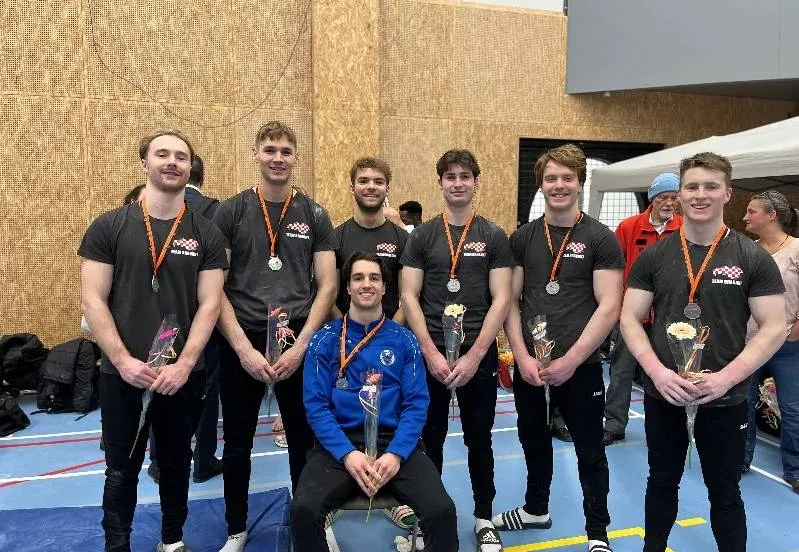 Voorwaarts-07032026-03