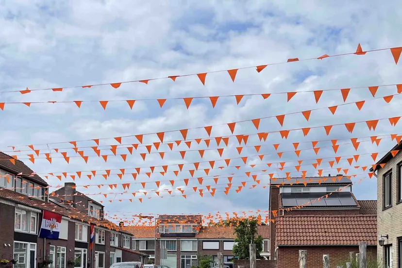 Oranje-vlaggen-voetbal-WK