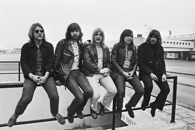 bandleden cees veerman piet veerman jaap schilder arnold muhren en theo klou bestanddeelnr 924 3409