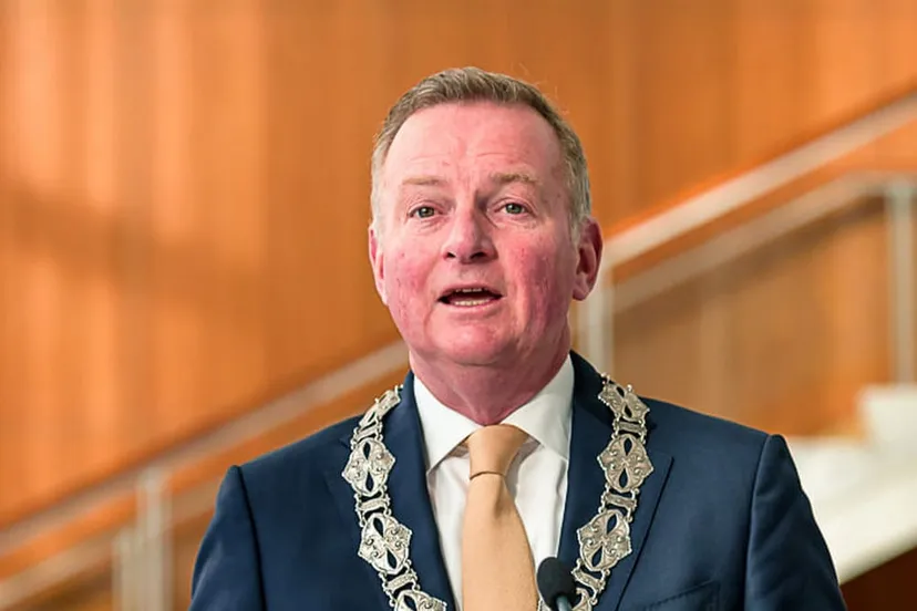 burgemeester dales dennis gouda