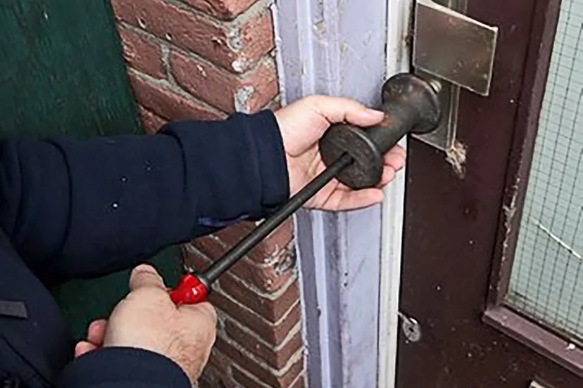 cilinderuittrekken politie