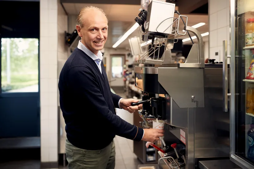 foto 2 robert de gruyter verkozen tot franchisenemer van het jaar mcdonalds nederland