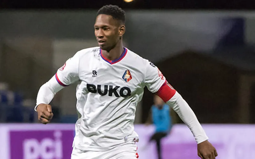 glynor plet dennis gouda 915x518 1