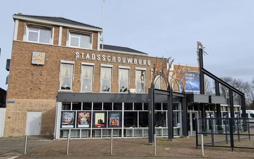 stadsschouwburg velsen wim meijer fotografie 915x518 1