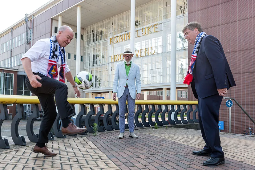 telstar 2415 19062017 banner