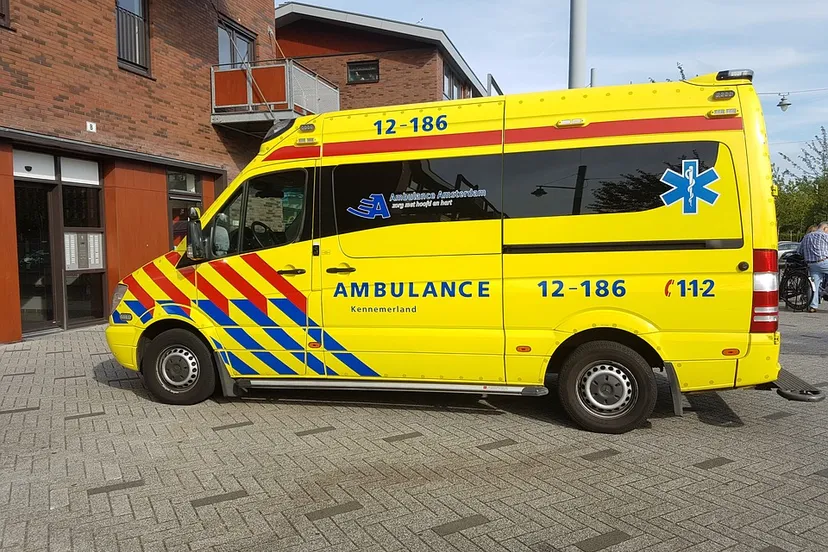 ambulance 1580712 960 720