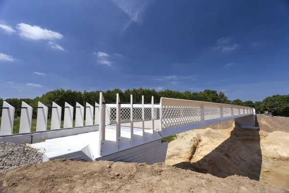 fietsbrug wanssum oijen