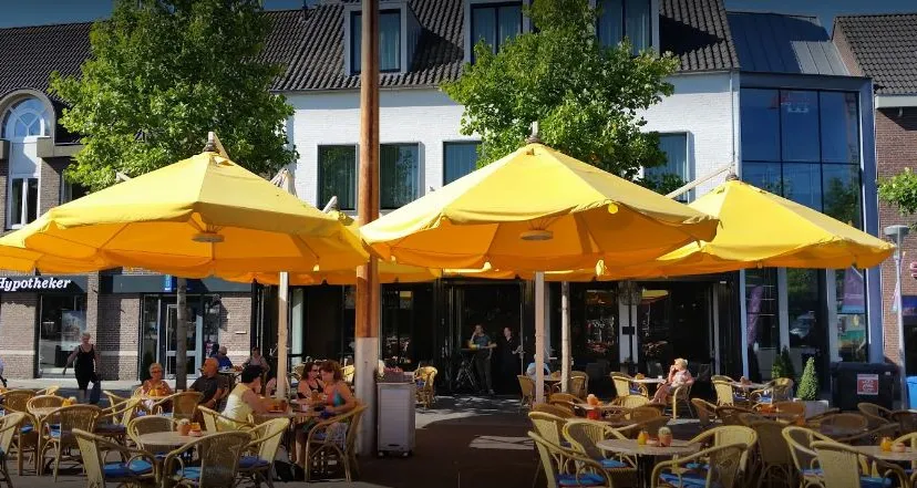 marcus de roos cafe hulsman