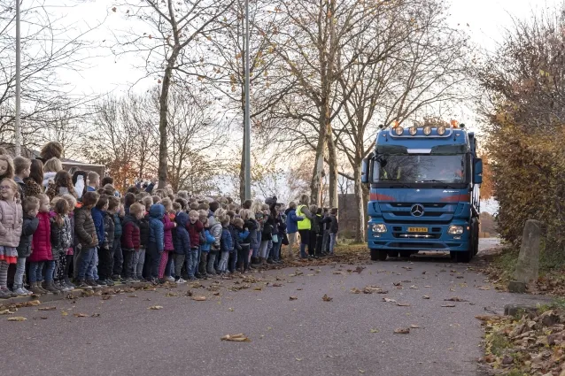 mooder maas logoschool