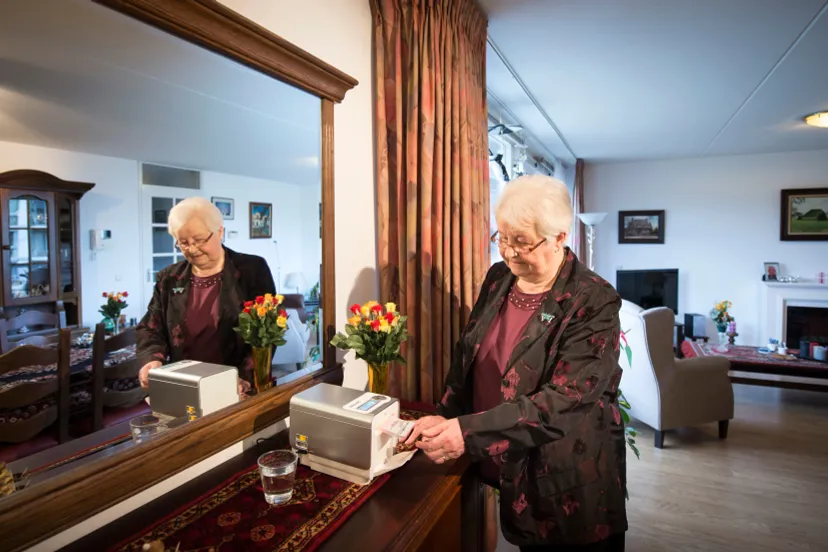 philips medido 1a medication dispenser 1