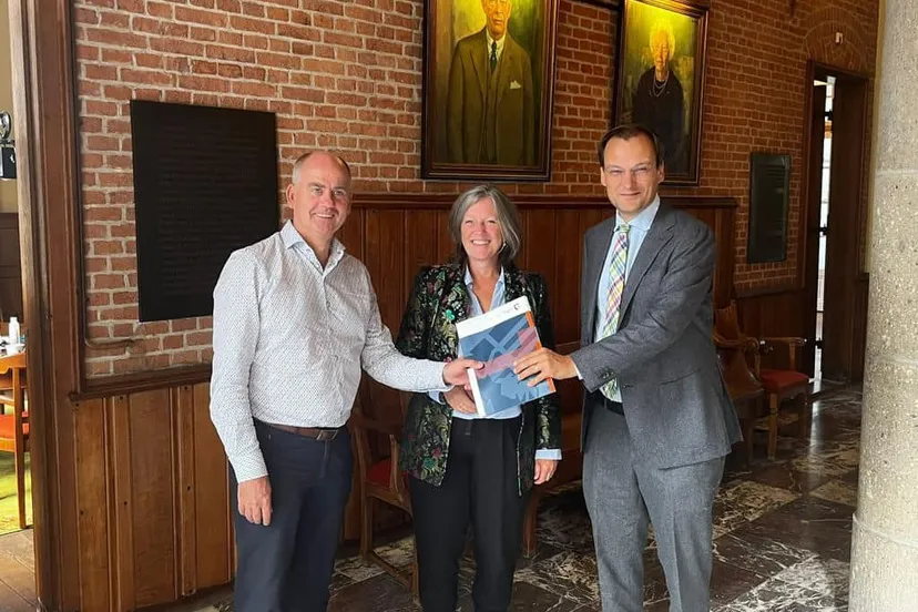 307954040 461546716011351 8304353346002069907 n