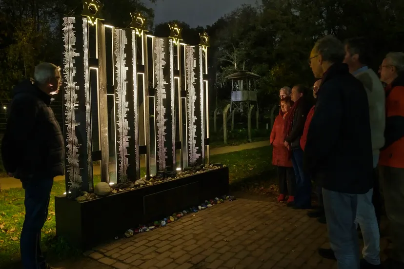 4402 aa72264416d392b49145d4e4ebf6cc0f