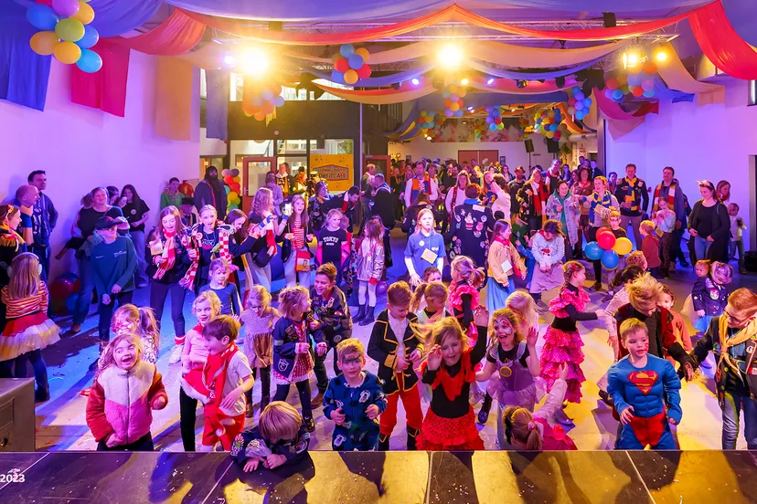 de keinderen deinderen deur 2023 0026