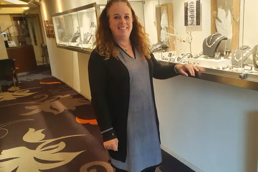 edelsmid juul in winkel