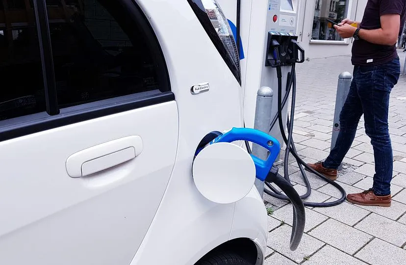 electric car 4276420 960 720