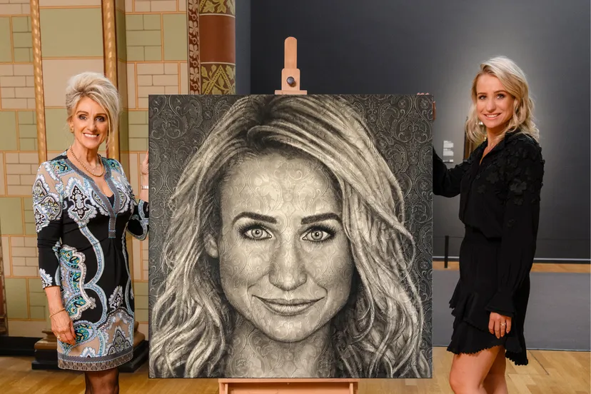 gewonnen portret schilderij doek dionne stax saskia vugts portretschilder winnares sterren op het doek olieverf portret in opdracht mediawater omroep max 2