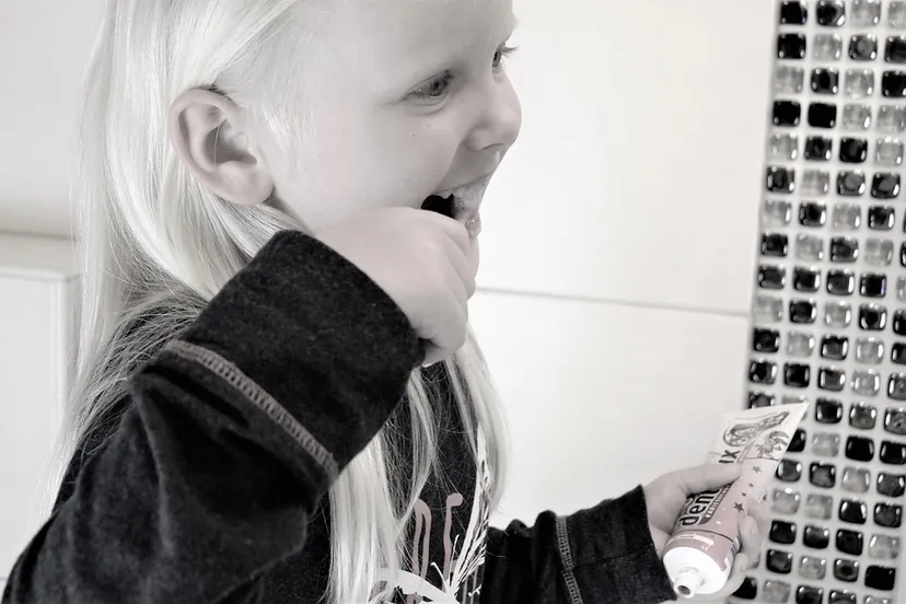 girl 3337086 960 720