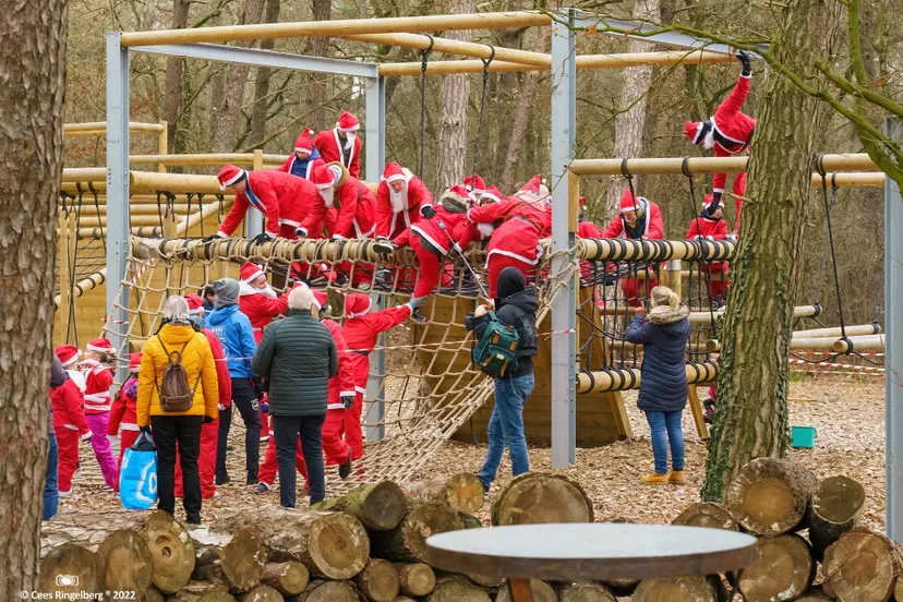 kerstmarkt en santa run ijm 2022 0008
