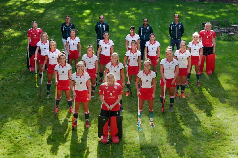 mop dames 1 teamfoto 2020 2021