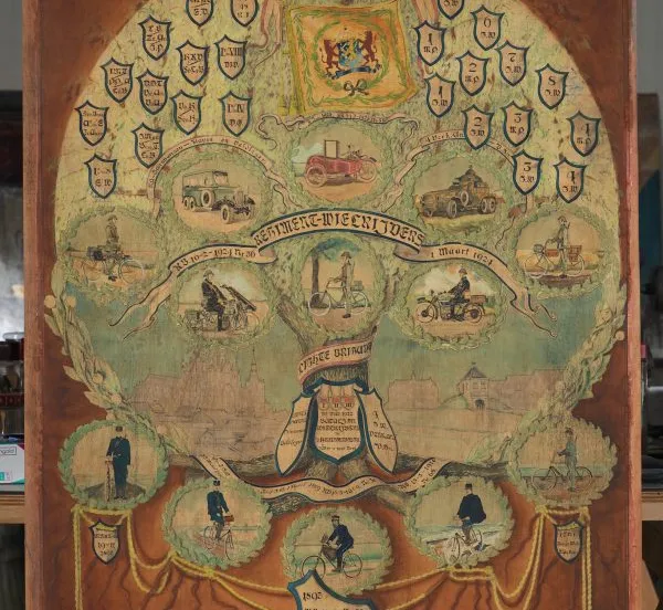 museum wielrijders vught stamboom wielrijders na restauratie lowres kopie 600x1001 1