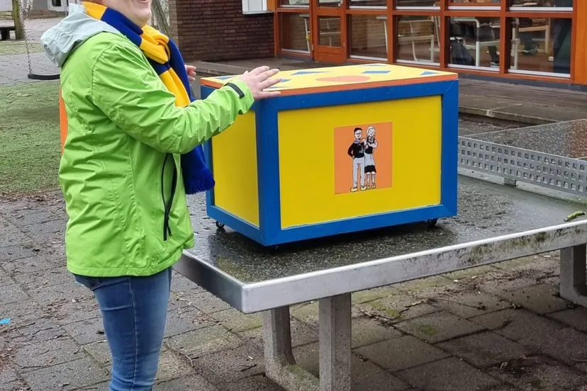overhandiging leskisten basisscholen 001
