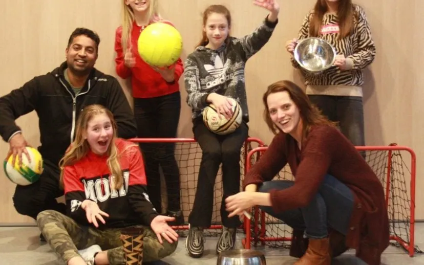 pr try out crew foto 2 915x518