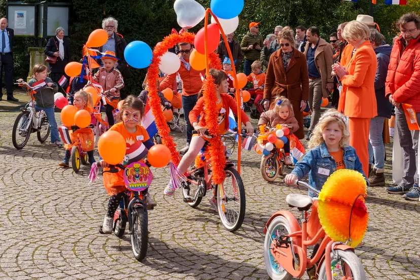 raadhuis en fiets 2023 066