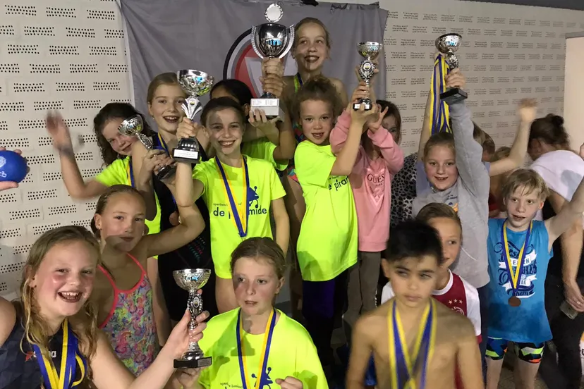 winnende school de piramide