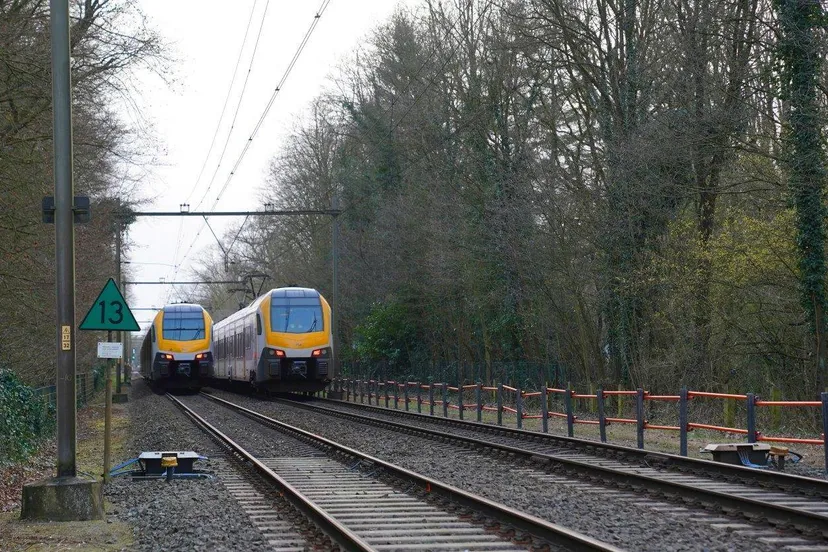 2025 03 21 meesters multi media fotos defecte trein op spoor vught2