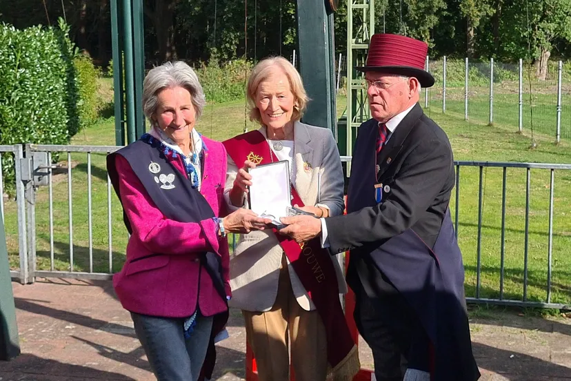 20250928_uitreiking 3