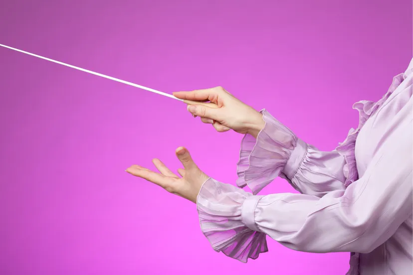 251127 FILM  RR DE DIRIGENTE