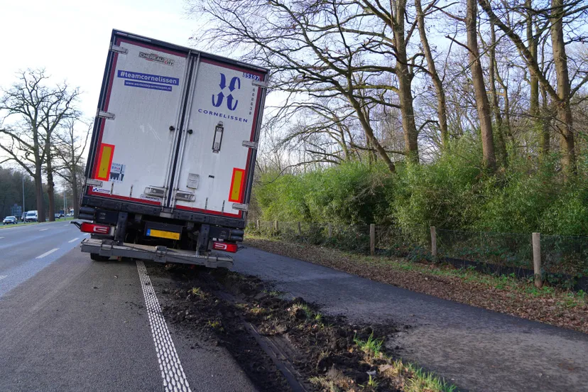 0fb0fb7a-485c-45df-be2c-b3ab483404f8