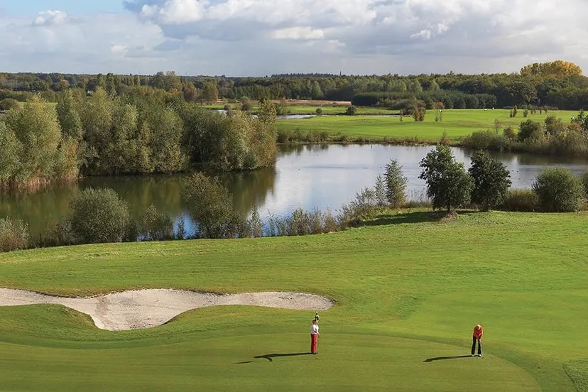 1024x576 golfpark baan hole2