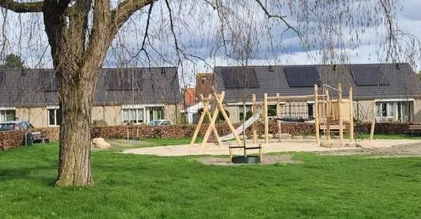 13795163836186191259